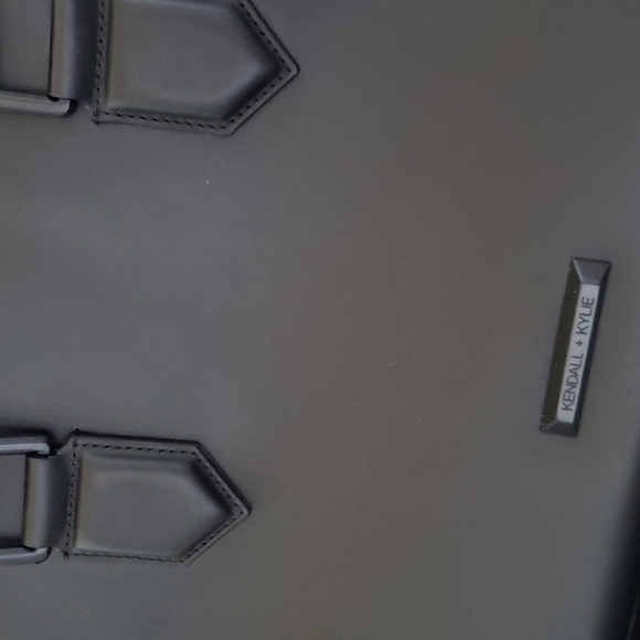Kendall + Kylie handbag - Picture 4 of 12